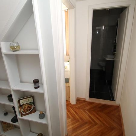 Apartment Adriatic Gem สปลิท ภายนอก รูปภาพ