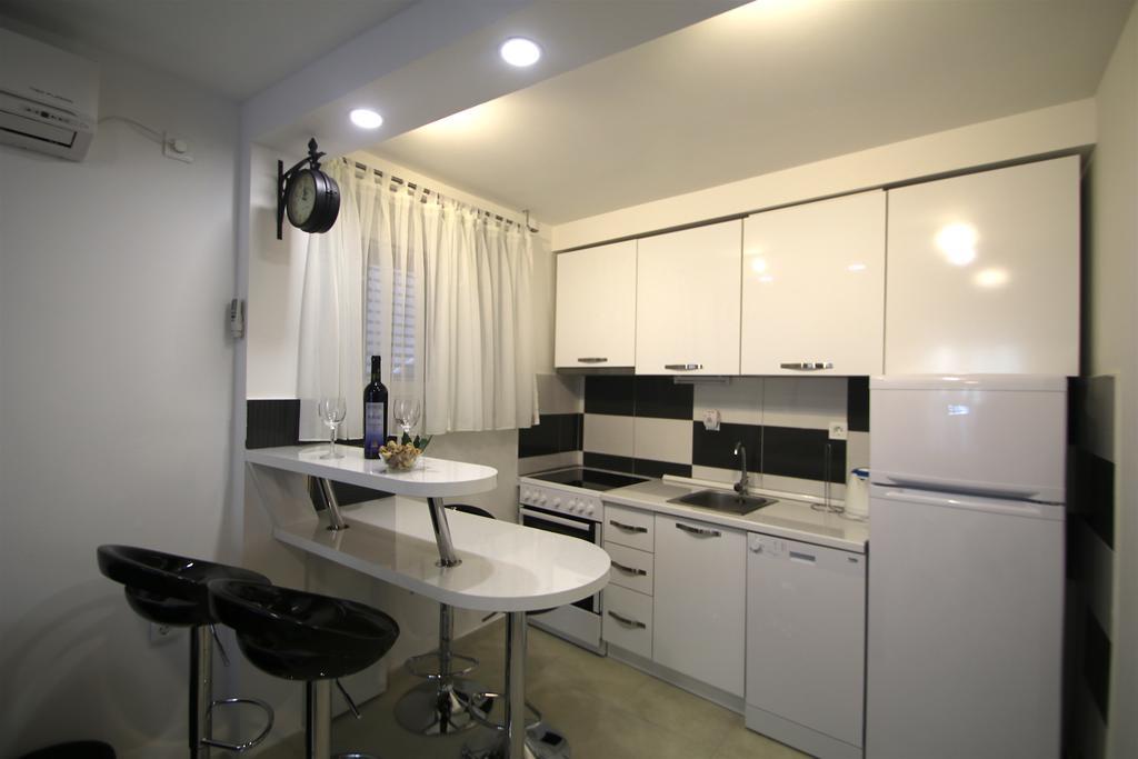 Apartment Adriatic Gem สปลิท ภายนอก รูปภาพ