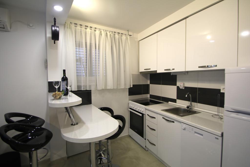 Apartment Adriatic Gem สปลิท ภายนอก รูปภาพ